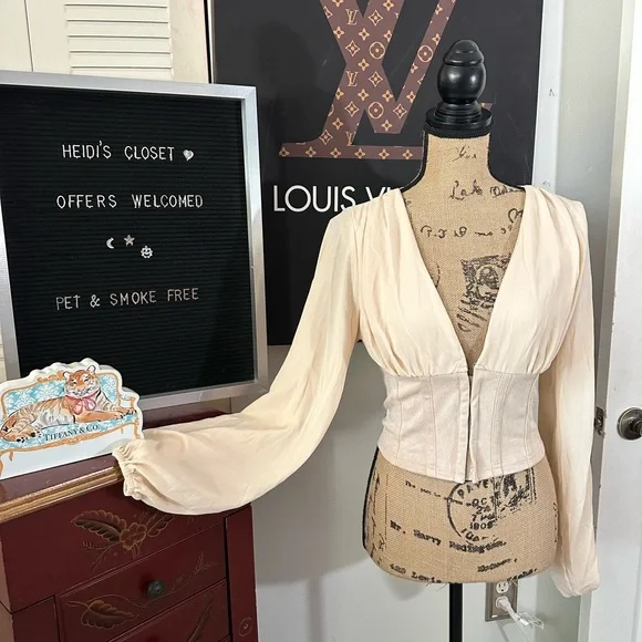 🆕Love X Design Long Sleeve Corset Top - Picture 4 of 16